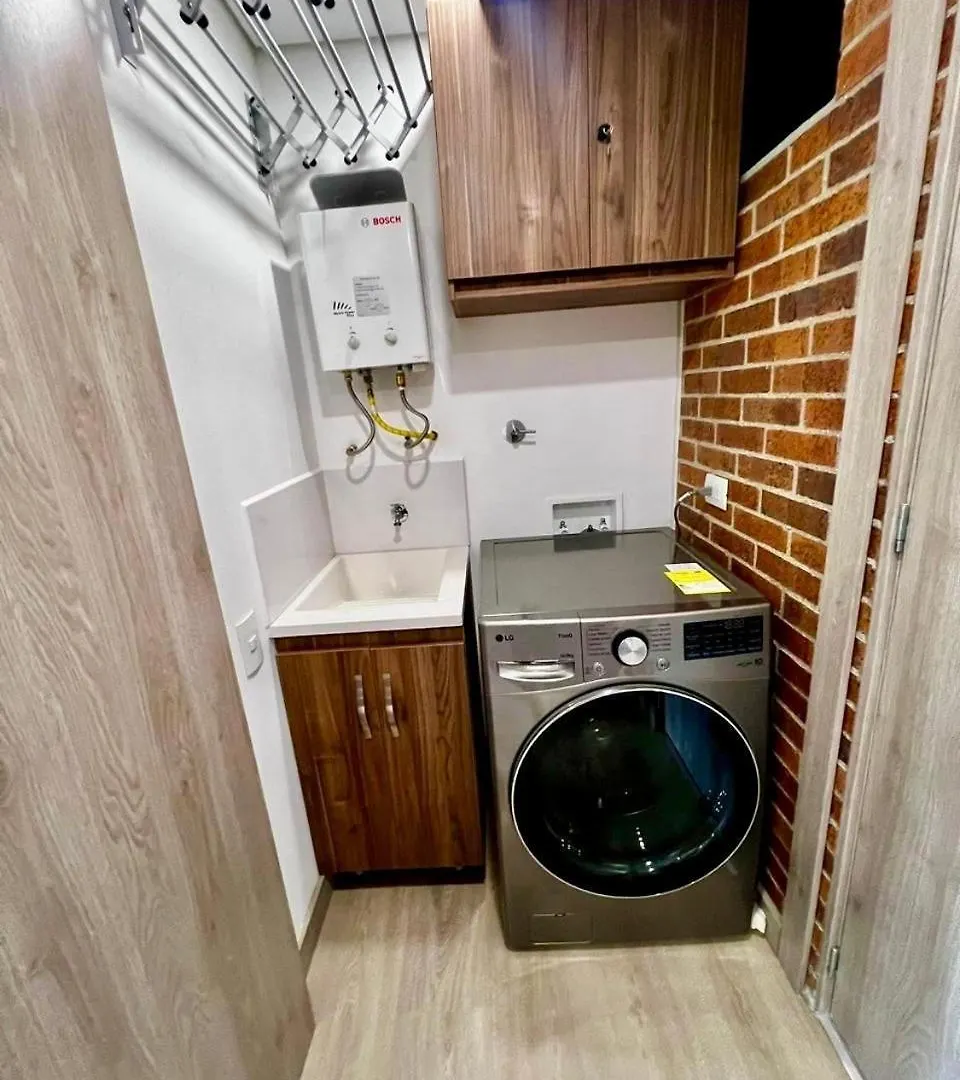 Apartamentos En Laureles Medellin Con Aire Acondicionado Lägenhet