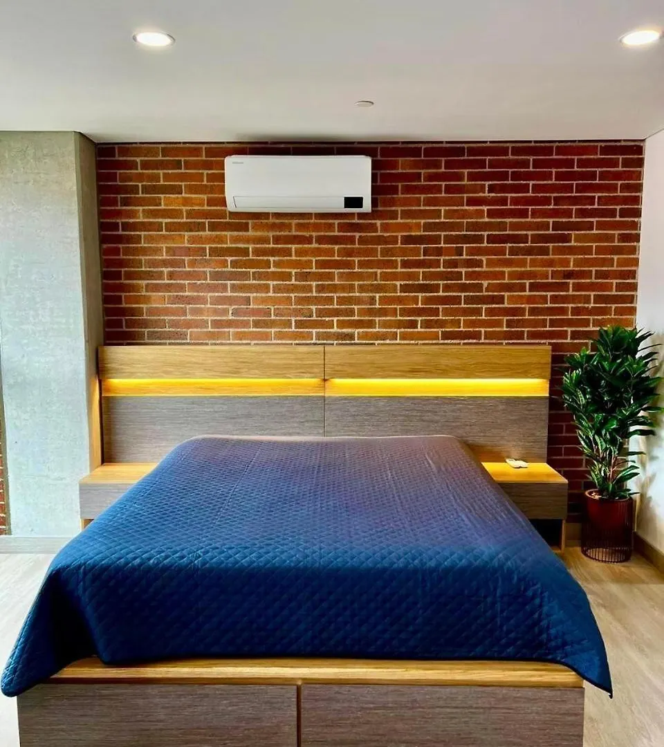 Apartamentos En Laureles Medellin Con Aire Acondicionado 哥伦比亚